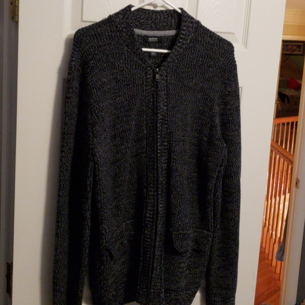 Mens alfani full zip sweater medium like new
